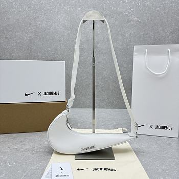 Fortok Jacquemus x Nike Swoosh Bag White 30x8.5cm