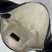 Fortok Lemaire Medium Croissant Bag Black Soft Nappa Leather 46x22x7cm - 3