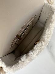 Fortok Chanel Flap Bag Fleece & Gold Plated Metal Beige 24x14x7cm - 4