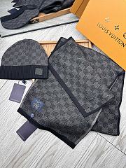 Fortok Louis Vuitton Damier Hat + Scarf Set Dark Grey  - 2