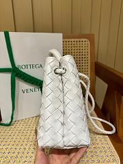 Fortok Bottega Veneta White Small Andiamo Bag 25x22x10cm - 6