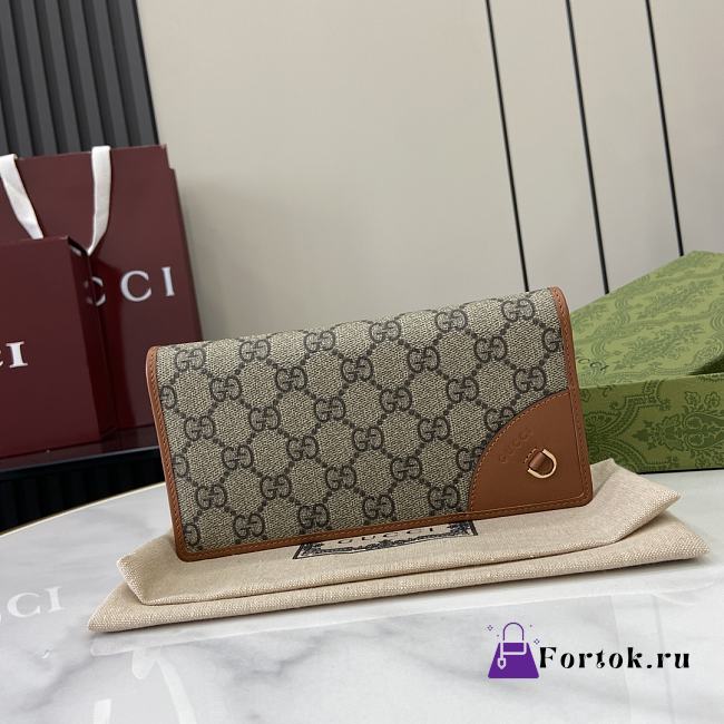 Fortok Gucci GG Emblem Continental Wallet Beige & Brown 821802 19x11cm - 1
