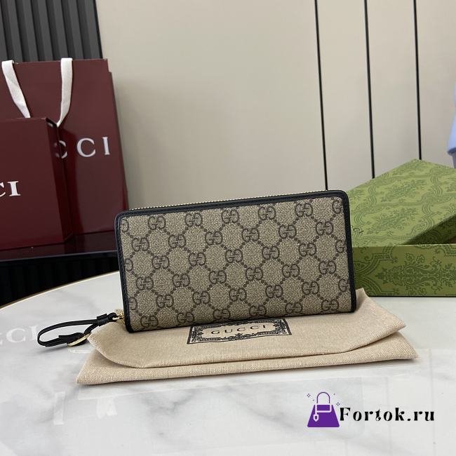 Fortok Gucci GG Emblem Wallet Beige & Black 821803 19x10x2.5cm - 1