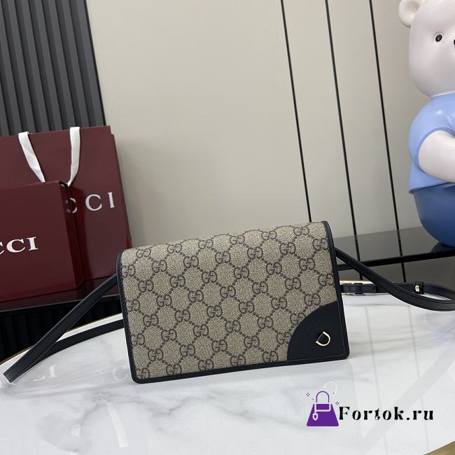 Fortok Gucci GG Emblem Super Mini Shoulder Bag Beige & Black 820688 20x12.5x5cm - 1