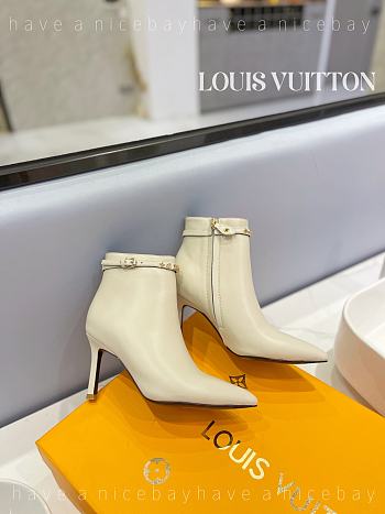 Fortok Louis Vuitton Pointed-toe Ankle Boots White 