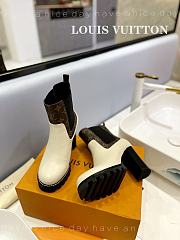 Fortok Louis Vuitton White Square Toe Boot - 5
