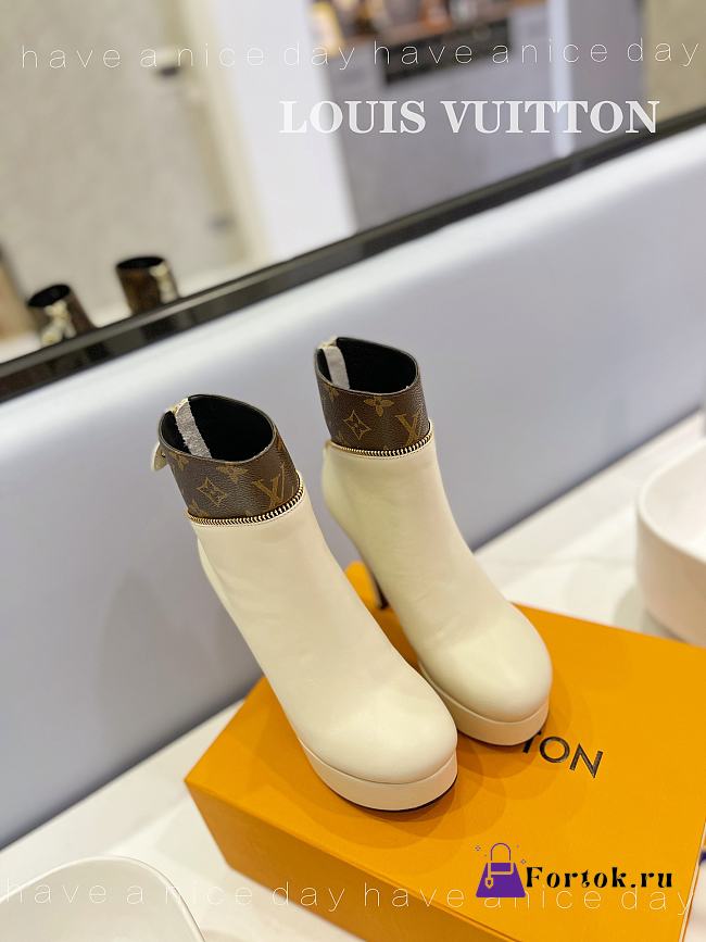Fortok Louis Vuitton Afterglow Platform Ankle Boot White - 1