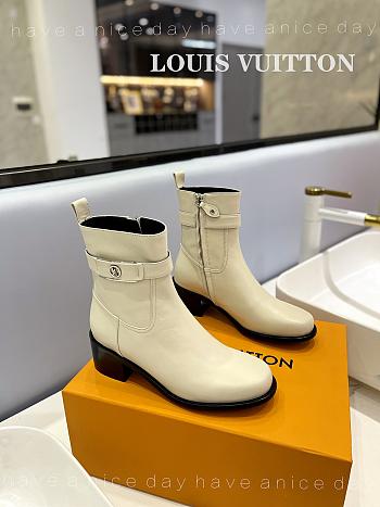 Fortok Louis Vuitton Martin Boots White