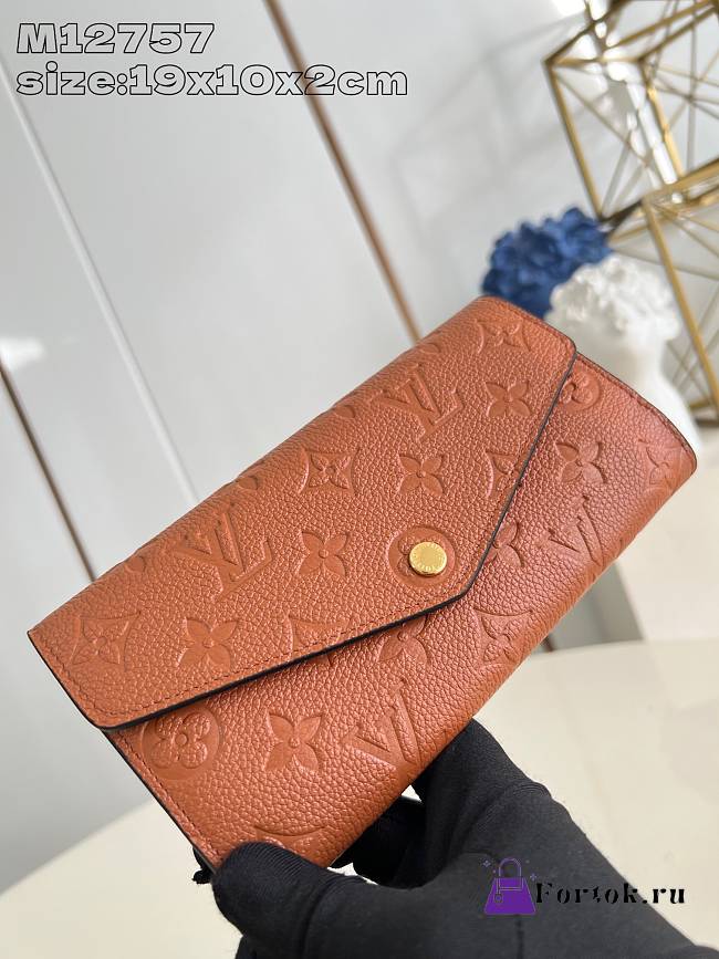 Fortok Louis Vuitton Sarah Wallet Brown M12757 19x10x2cm - 1