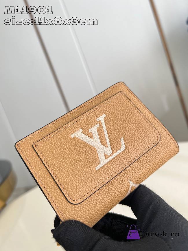 Fortok Louis Vuitton Cléa Wallet Biocolor Biege & Brown M11901 11x8x3cm - 1