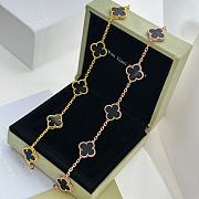 Fortok Van Cleef & Arpels Black Four-leaf Clover Bracelet in Gold/Rose Gold - 2