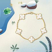 Fortok Van Cleef & Arpels White Four-leaf Clover Bracelet in Gold/Rose Gold - 6