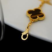 Fortok Van Cleef & Arpels Gold Four-leaf Clover Bracelet in Gold - 6
