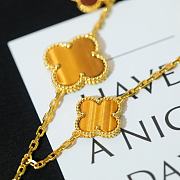 Fortok Van Cleef & Arpels Magic Alhambra Bracelet In Gold & Red - 3