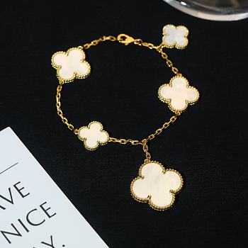 Fortok Van Cleef & Arpels White Magic Alhambra Bracelet In Gold