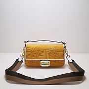 Fortok Fendi Classic Baguette Medium Bag Yellow Canvas F01260 27x6x15cm - 1