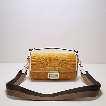 Fortok Fendi Classic Baguette Medium Bag Yellow Canvas F01260 27x6x15cm