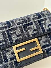 Fortok Fendi Baguette Dark Blue FF Chenille Bag 8579As 20x5x13cm - 6