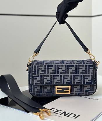 Fortok Fendi Baguette Dark Blue FF Chenille Bag 8579A 27x6x15cm
