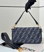 Fortok Fendi Baguette Dark Blue FF Chenille Bag 8579A 27x6x15cm - 2