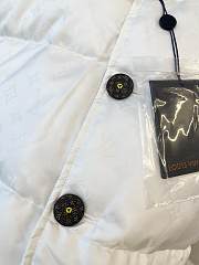 Fortok Louis Vuitton Cropped Monogram Puffer Jacket White - 5