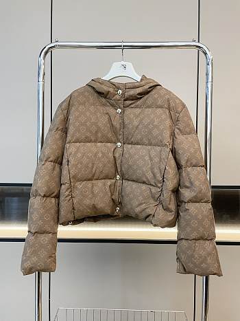 Fortok Louis Vuitton Classic Monogram Full Print Short Hooded Down Jacket Brown