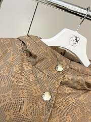 Fortok Louis Vuitton Classic Monogram Full Print Short Hooded Down Jacket Brown - 3