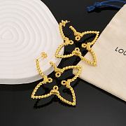 Fortok Louis Vuitton Four-leaf Clover Hollow Twist Earrings - 5