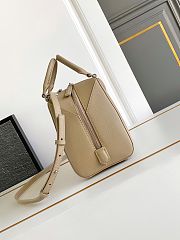 Fortok Givenchy Anyigona Cube Handbag Beige 13x19x22cm - 4