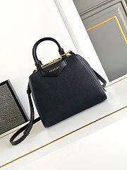 Fortok Givenchy Anyigona Cube Handbag Black 13x19x22cm - 1