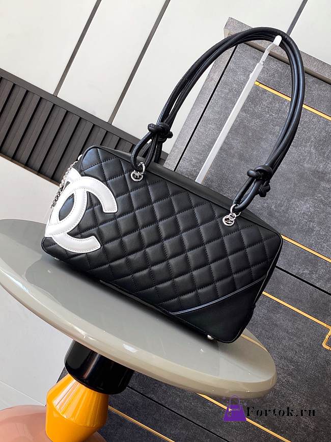 Fortok Chanel Cambon Bowling Bag Black & White 27x15x10cm  - 1