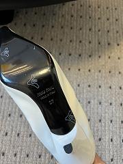 Fortok Miu Miu 25SS Pointed High Heels White Leather - 2