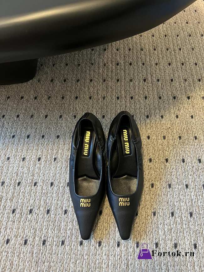 Fortok Miu Miu 25SS Pointed High Heels Black Leather - 1