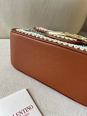 Fortok Valentino Garavani Alltime Bag Brown & Blue 22072 23.5x18x8cm - 6