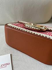 Fortok Valentino Garavani Alltime Bag Brown & Pink 22072 23.5x18x8cm  - 2