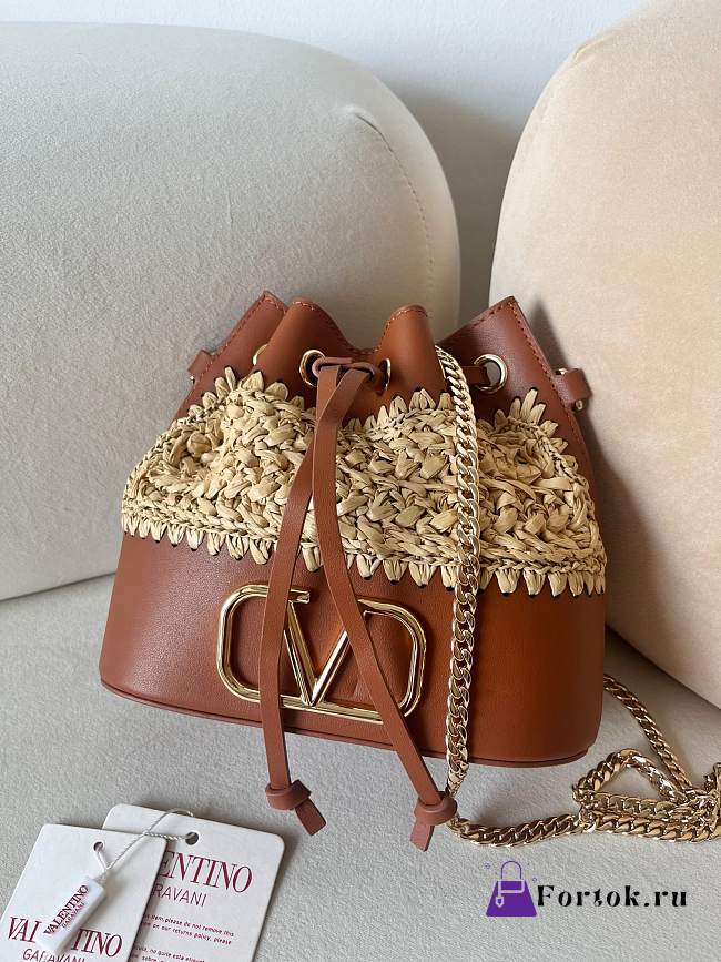 Fortok Valentino Garavani Rockstud Beige Raffia & Brown Leather Bucket Bag 20x17x8.5cm - 1