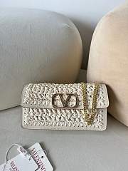 Fortok Valentino Raffia Chain Small Bag White 20x10.5x4cm - 1