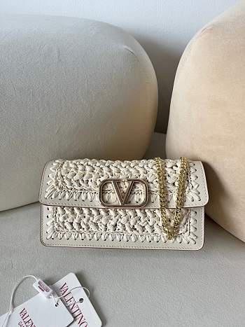Fortok Valentino Raffia Chain Small Bag White 20x10.5x4cm