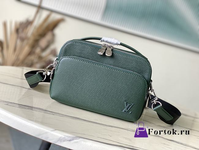 Fortok Louis Vuitton Avenue Messenger Bag Green M11657 22.5x15.5x7.5cm - 1