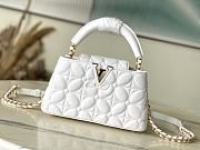 Fortok Louis Vuitton Capucines East-West Mini Bag White Monogram Floral Motif M25332 22x12x8cm - 1