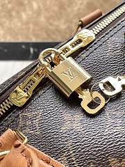 Fortok Louis Vuitton Speedy Soft 30 Boho Bag Monogram Tan M12243 30x21x17cm - 6