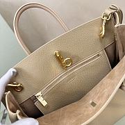 Fortok Burberry Medium Rocking Horse Tote​ Bag Beige 30x13x24cm - 3
