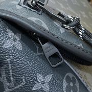 Fortok Louis Vuitton Pulse Messenger Bag Black Monogram Eclipse Canvas M12681 26.6x11x17cm - 5