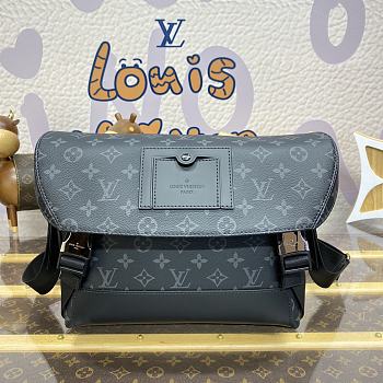 Fortok Louis Vuitton Messenger PM Voyager Bag Black Monogram Eclipse Canvas M40511 33x22.5x11cm