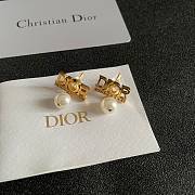 Fortok Dior Revolution White Pearl Earrings  - 6