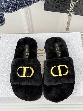 Fortok Dior 24S Furry Slippers Black
