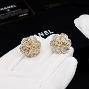 Fortok Chanel Camellia Earrings With Diamonds Gold - 1