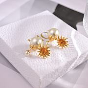 Fortok Dior Sunflower Pearl Earrings - 1