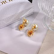 Fortok Dior Sunflower Pearl Earrings - 5