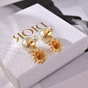 Fortok Dior Sunflower Pearl Earrings - 2